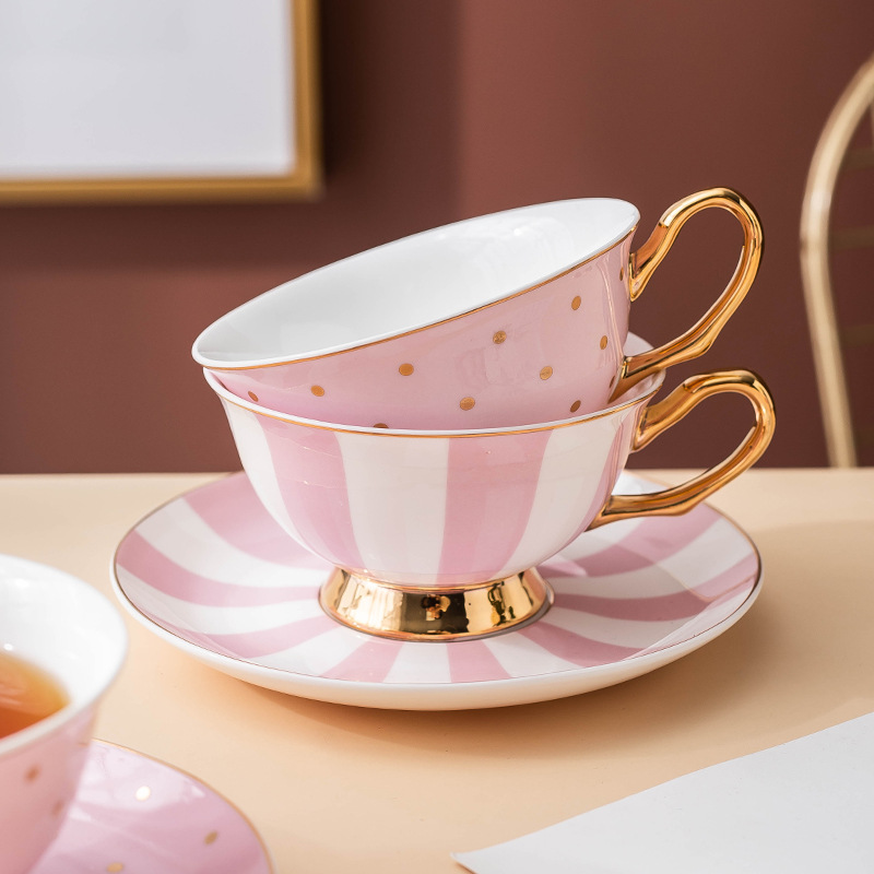 Ceramic Pink Coffee Mugs with  - огляд і ціна Coffee Tea Catering